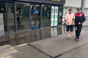 Hırsızlıktan aranıyordu yakalandı