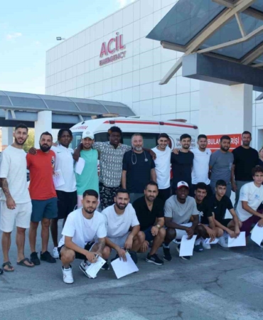 Kuzey Kıbrıs’ta sezon öncesinde futbolcular sağlık kontrolünde