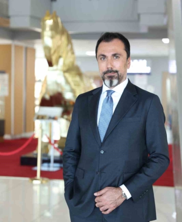 Altın yine rekor kırdı: Küçük yatırımcı için yeni dönem başlıyor