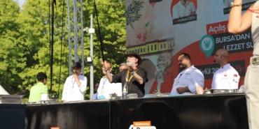 Ünlü şefler, tabaklarında Bursa ürünlerini yorumladı