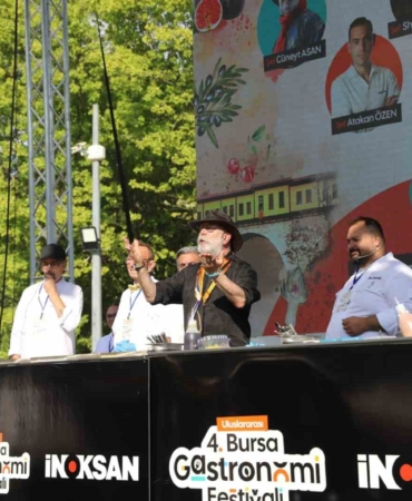 Ünlü şefler, tabaklarında Bursa ürünlerini yorumladı