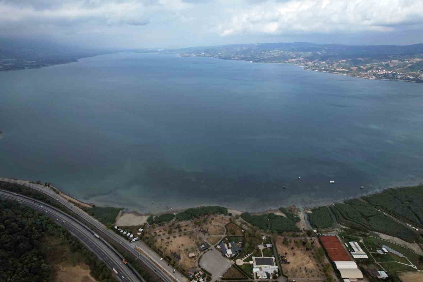 Sapanca Gölü’nden fabrikaların yıllık çektiği su miktarı
