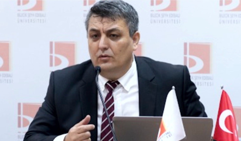 Öğretim Görevlisi Kaplan, "Bilecik İstiklal Madalyasını hak ediyor"