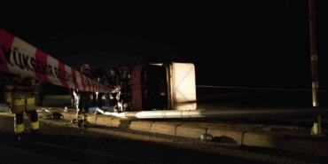 Tuzla’da pazardan dönen çift kaza yaptı: 2 yaralı