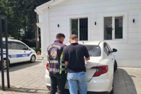 Beşiktaş’ta tek teker yolculuk yapan motosikletli kameraya yansıdı