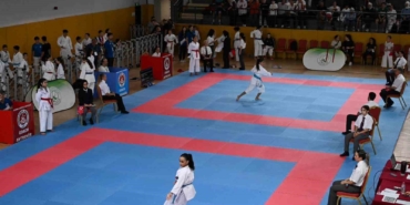 Gaziosmanpaşa’da "Başkanlık Kupası Açık Karate" ile "Masa Tenisi" turnuva heyecanı