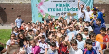 Esenyurt’ta 13 mahalleden yüzlerce vatandaş piknikte buluştu