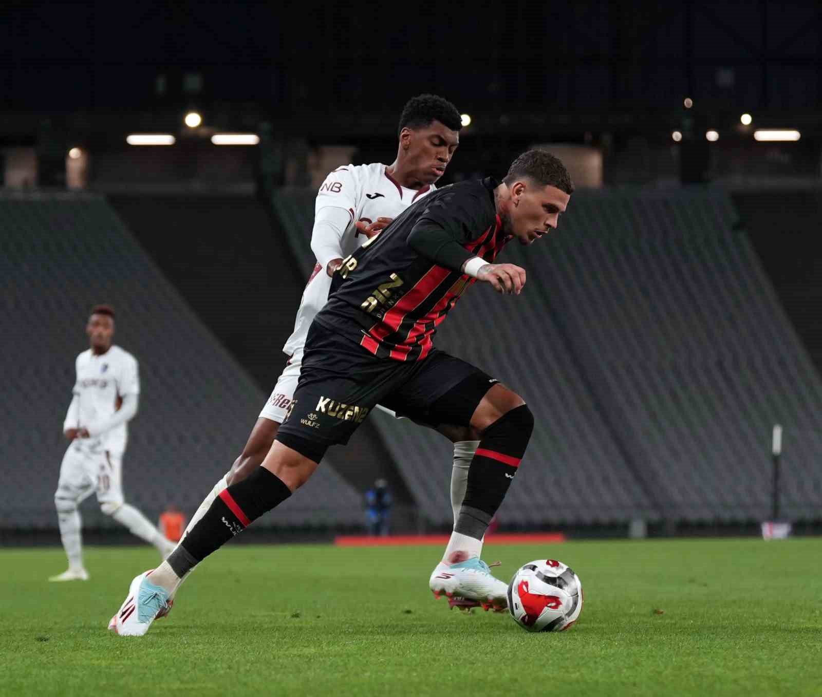 Trendyol Süper Lig: Fatih Karagümrük: 3 - Trabzonspor: 4 (Maç sonucu)