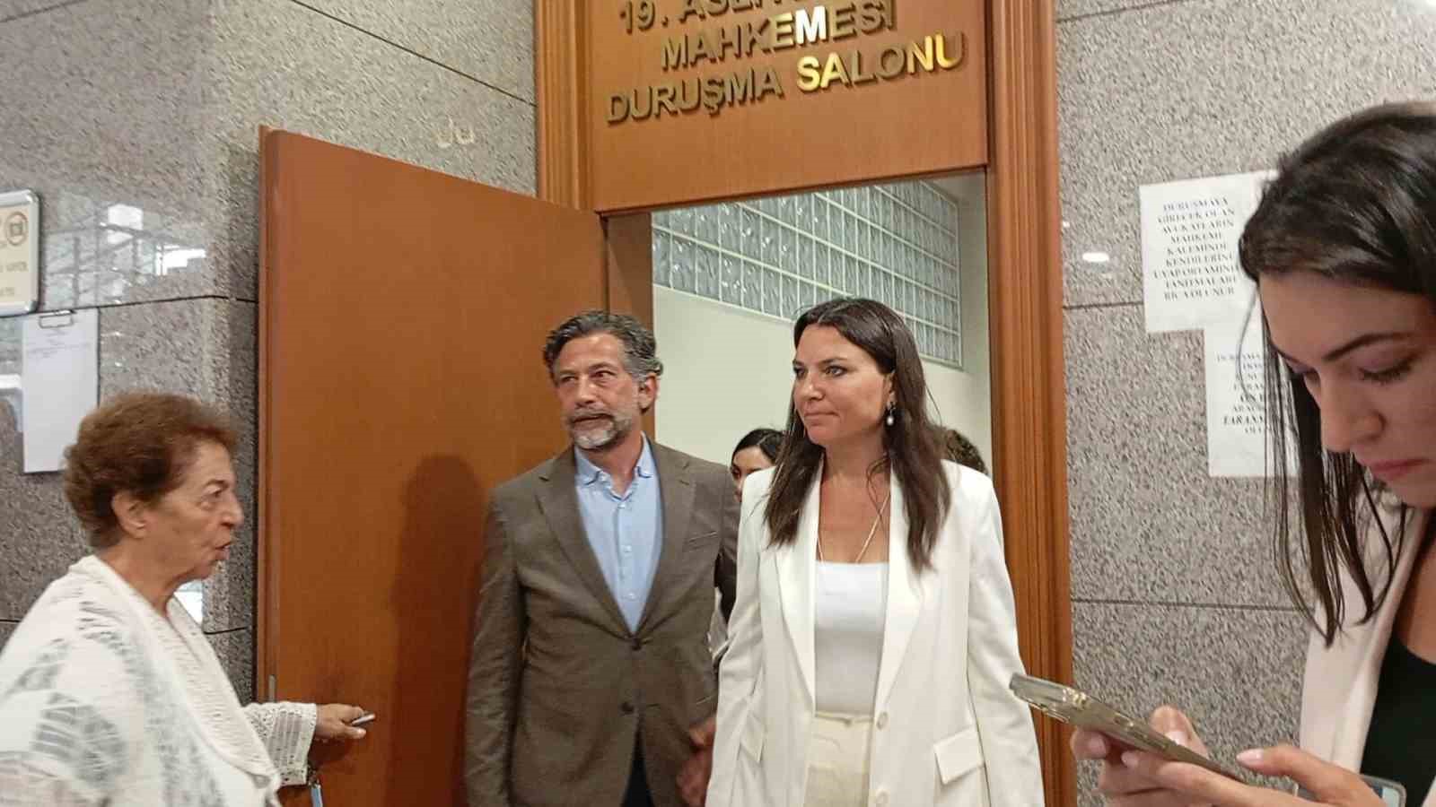 Gazeteci Ece Üner, 2 yıla kadar hapis istemiyle yargılandığı davada beraat etti