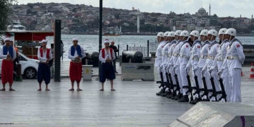 Preveze Deniz Zaferi’nin 487’ıncı yıldönümü 15 geminin Boğaz’dan geçişiyle kutlandı