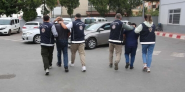Kocaeli’de firari hükümlü ve 2 göçmen kaçakçısı tutuklandı