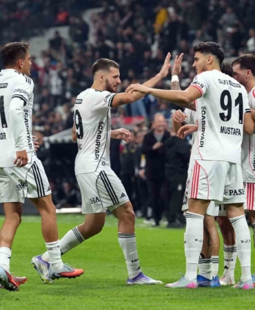 Trendyol Süper Lig: Beşiktaş: 3 - Kocaelispor: 1 (Maç sonucu)