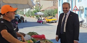 Pazar esnafıyla bir araya geldi