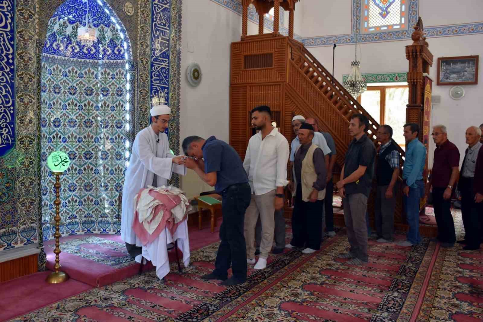 Sakarya’da Sakal-ı Şerif’e yoğun ilgi