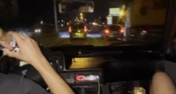 Gençlerin tehlikeli eğlencesi kamerada