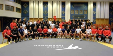 Dünya Taekwondo Şampiyonası öncesi üçlü kamp
