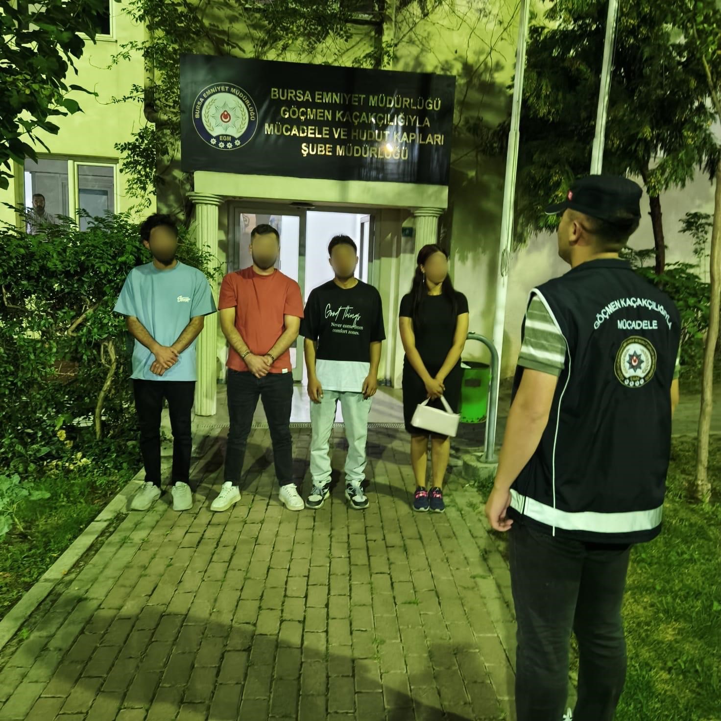 Bursa’da göçmen kaçakçılığı operasyonu: 4 kişi yakalandı