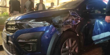 Tekirdağ’da 3 otomobil ve 2 motosikletin çarpıştığı kazada 2 kişi yaralandı