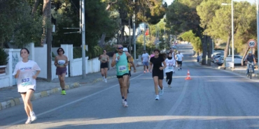 3. Uluslararası Ayvalık Yarı Maratonu tamamlandı