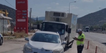 Kırmızı ışık ihlaline hava denetimi