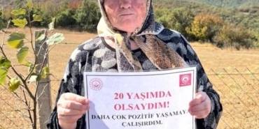 Tekirdağ’da huzurevi sakinlerinden gençlere pankartlı mesaj: "20 yaşımda olsaydım"