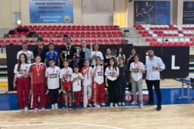 Bilecik’te kick boks rüzgarı esti