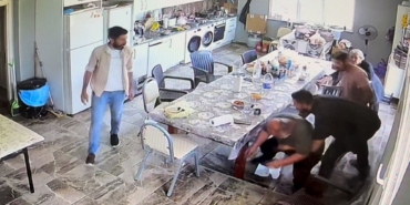 Yemek masasında ölümden döndü: Heimlich manevrası hayatını kurtardı