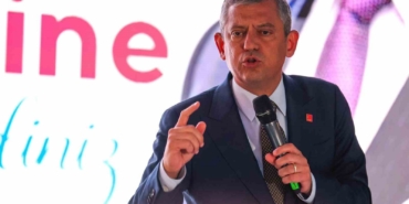 CHP Genel Başkanı Özel: "Merkezi hükümetle yerel yönetim birbirinin düşmanı değildir"