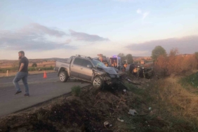 Bursa’da feci kaza: Eski belediye başkanı hayatını kaybetti, eşi ve 1 kişi yaralandı
