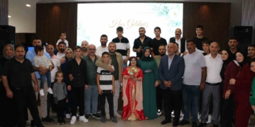 Arnavutköy’de Dilan’ın hayali gerçek oldu: Down sendromlu genç kıza temsili düğün