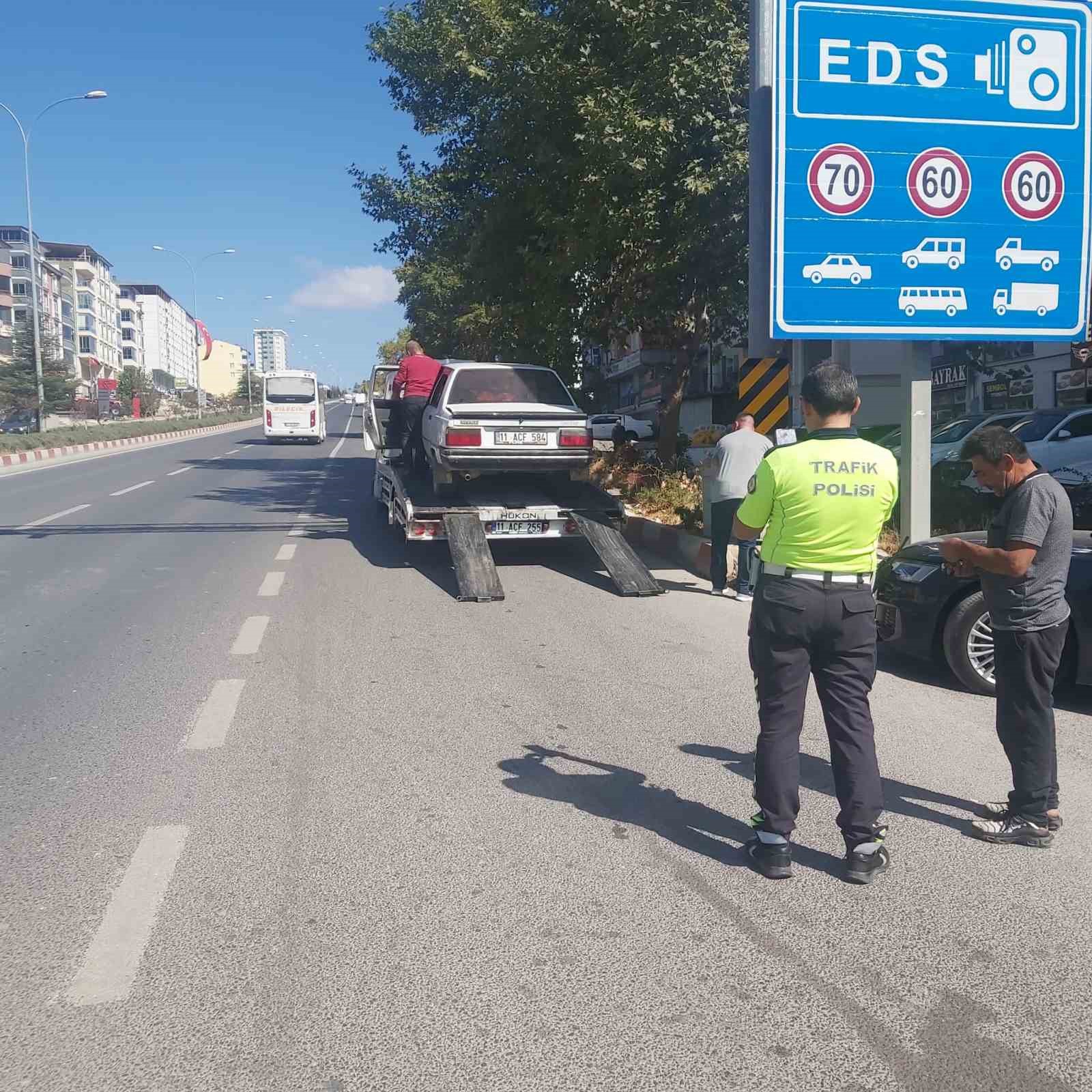 Bilecik’te korsan taksiciye ceza yağdı