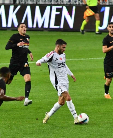 Beşiktaş, erteleme maçında Kayserispor’a konuk olacak
