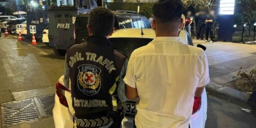 İstanbul’da tek teker üstünde yolculuk yapan 4 motosikletli kamerada: 93 bin 525 bin TL ceza