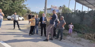 Bursa’da meydana gelen trafik kazasına belediye başkanı müdahale etti