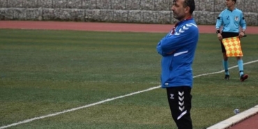 Söğütspor başarılı teknik adam ile yollarını ayırdı