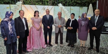 Eski TBMM Başkanı Çiçek’in esprili çıkışı geceye damga vurdu: "Meclis Başkanı racon keser, kurdele kesmez"