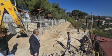 Bayırköy’de yol konforu için parke çalışmaları