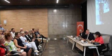 Bursa’nın kurtuluşu Osmangazi’de panel ve müzikalle anlatıldı