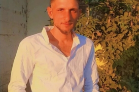 Kestiği ağacın altında kalan genç hayatını kaybetti