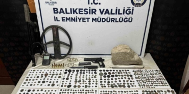 Bandırma’da tarihi eser ve silah operasyonu