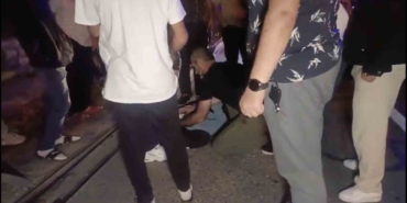 Esenler’de kazan yapan araç alev aldı: 5 yaralı