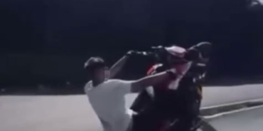 Akrobatik hareketler pahalıya patladı: 73 bin lira ceza kesildi, motosikleti bağlandı