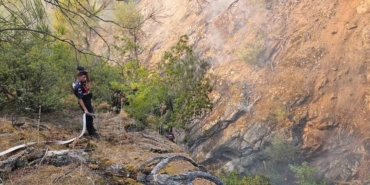 Kepsut’ta başlayan yangına müdahale sürüyor