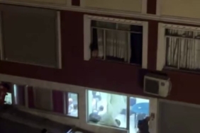 Fatih’te kahvehanede çıkan tartışma dışarıya taştı: Taşla camı çerçeveyi indirdi