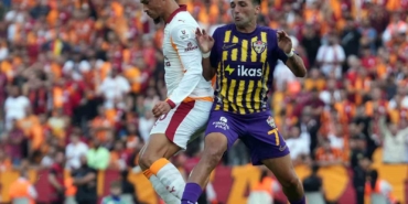 Trendyol Süper Lig: Eyüpspor: 0 - Galatasaray: 0 (İlk yarı)
