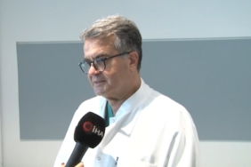 Prof. Dr. Selim Sarı: "Safradaki taş küçüldükçe ameliyat kaçınılmaz oluyor"
