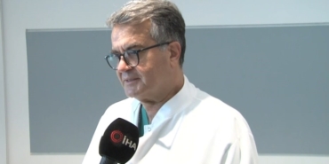 Prof. Dr. Selim Sarı: "Safradaki taş küçüldükçe ameliyat kaçınılmaz oluyor"