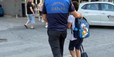 Kağıthane’de okul önlerinde sıkı denetim