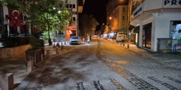 Sındırgı’da 4 büyüklüğünde deprem