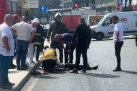 Beyoğlu’nda yağ dökülen yolda motosikletli kayarak düştü